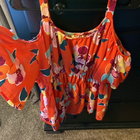 Maurices floral open shoulder blouse - Picture 2 of 2